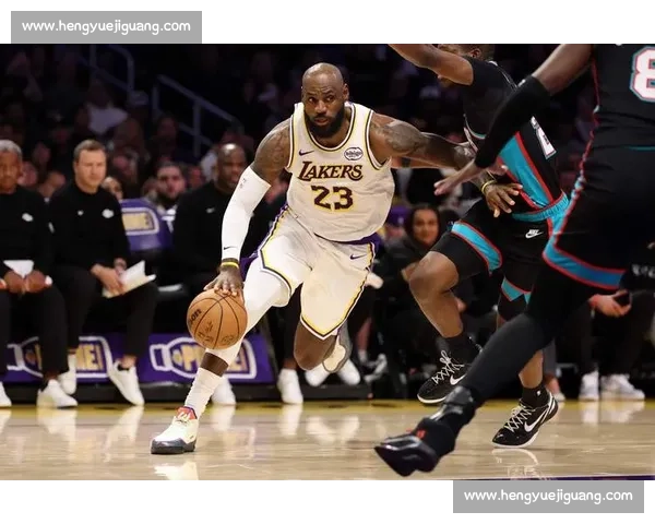 助攻数据揭秘篮球场上球员组织能力与比赛影响力分析 助攻数据揭秘篮球场上球员组织能力与比赛影响力分析